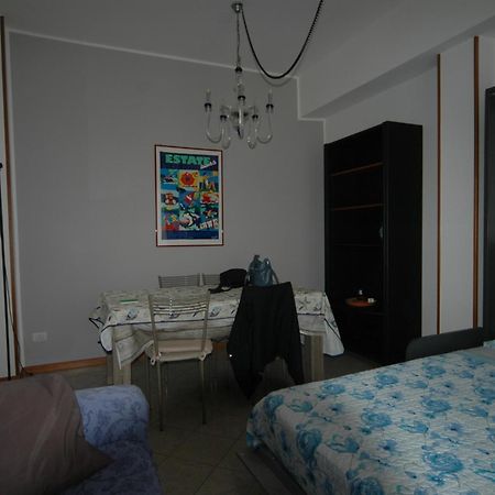 Casa Rosa Apartment Rimini Exterior photo